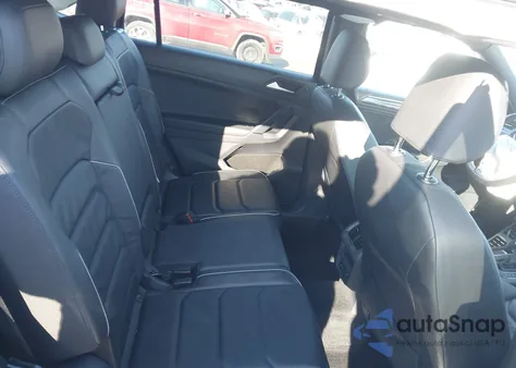 2020 Volkswagen Tiguan 2.0T Sel Premium R-Line z USA, uszkodzony, nr VIN 3VV4B7AX8LM093627